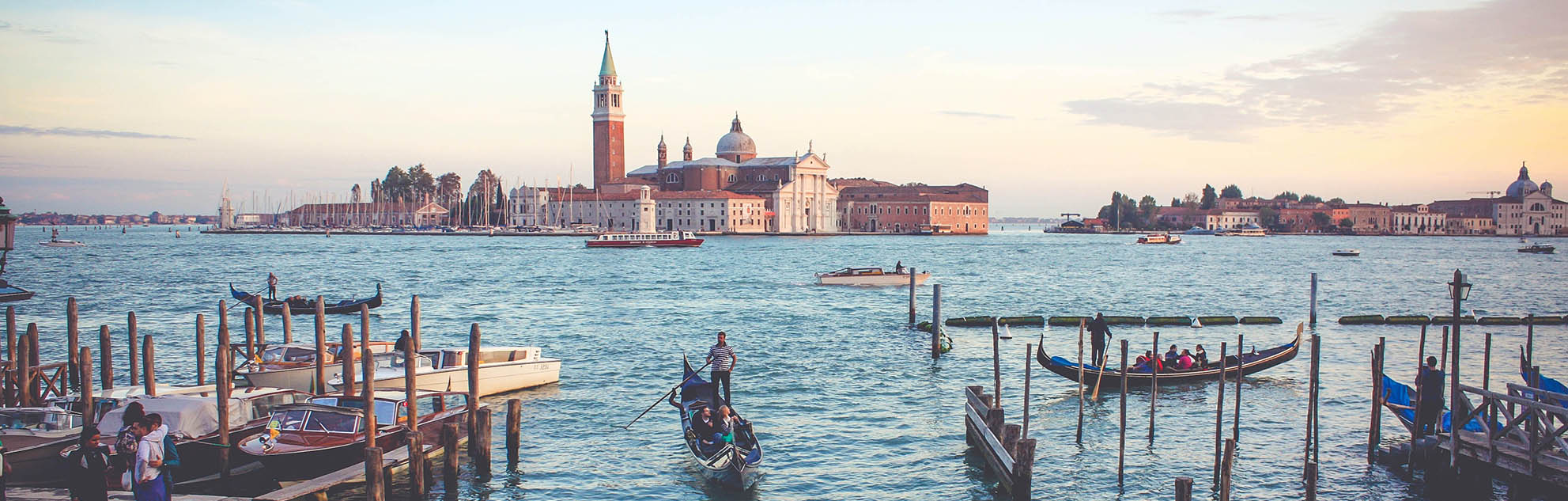 cours italien joshua stannard 1983 unsplash